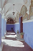 Arequipa, Convent of Santa Catalina de Sena Claustro del Calvario (Cloister of the oranges) 